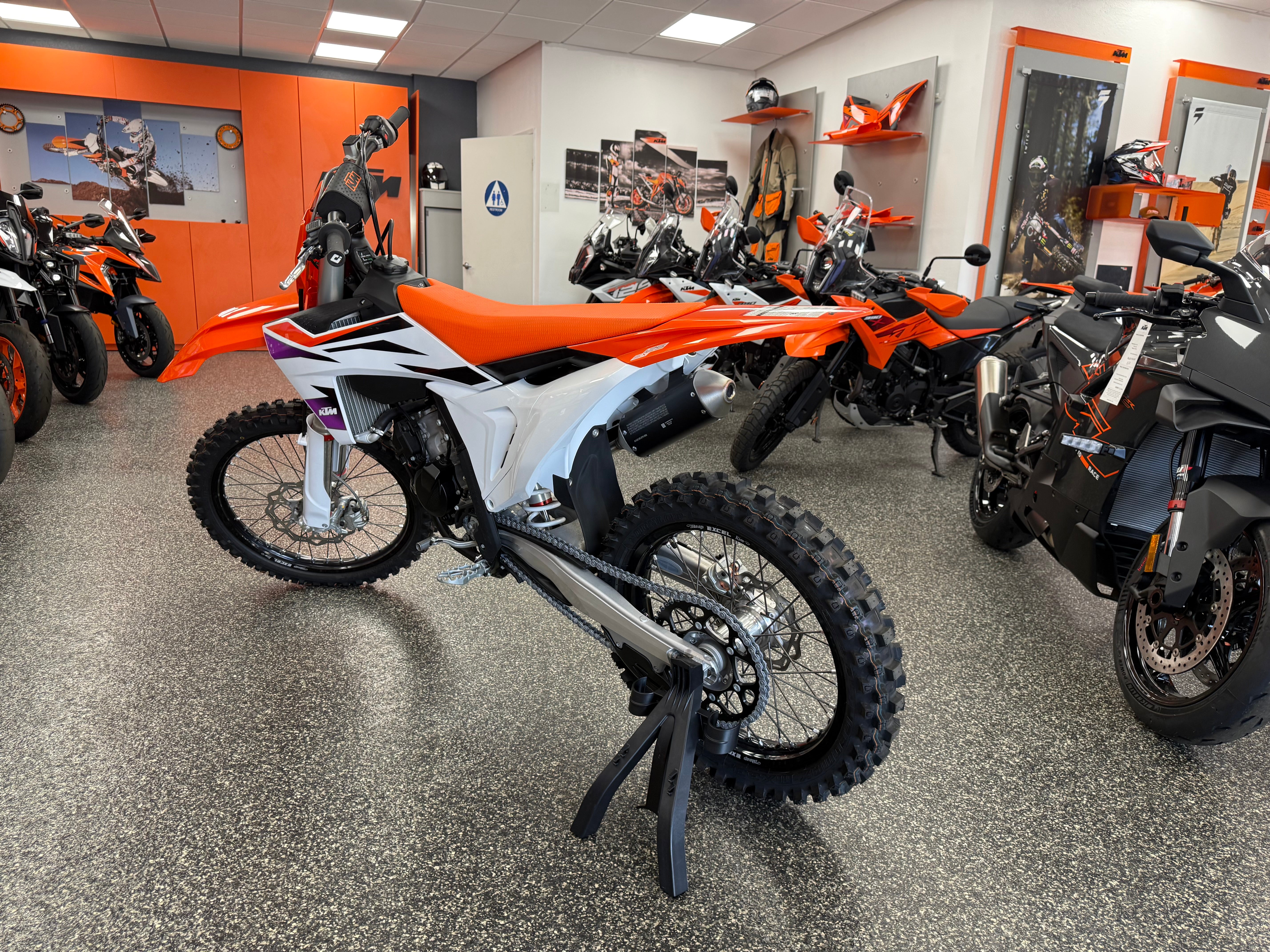 2024 KTM 125 SX image