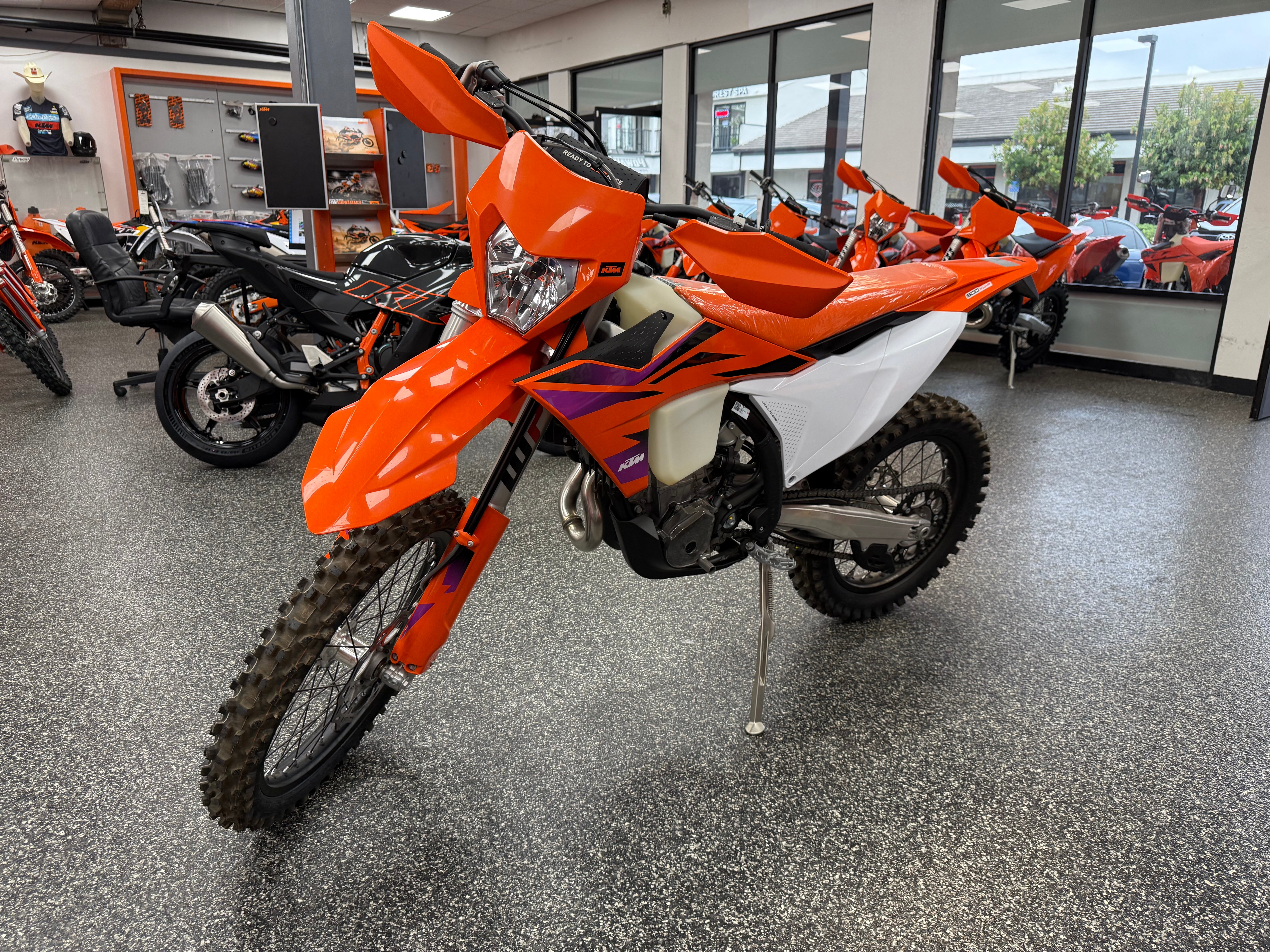 2024 KTM 500 XW-F photo