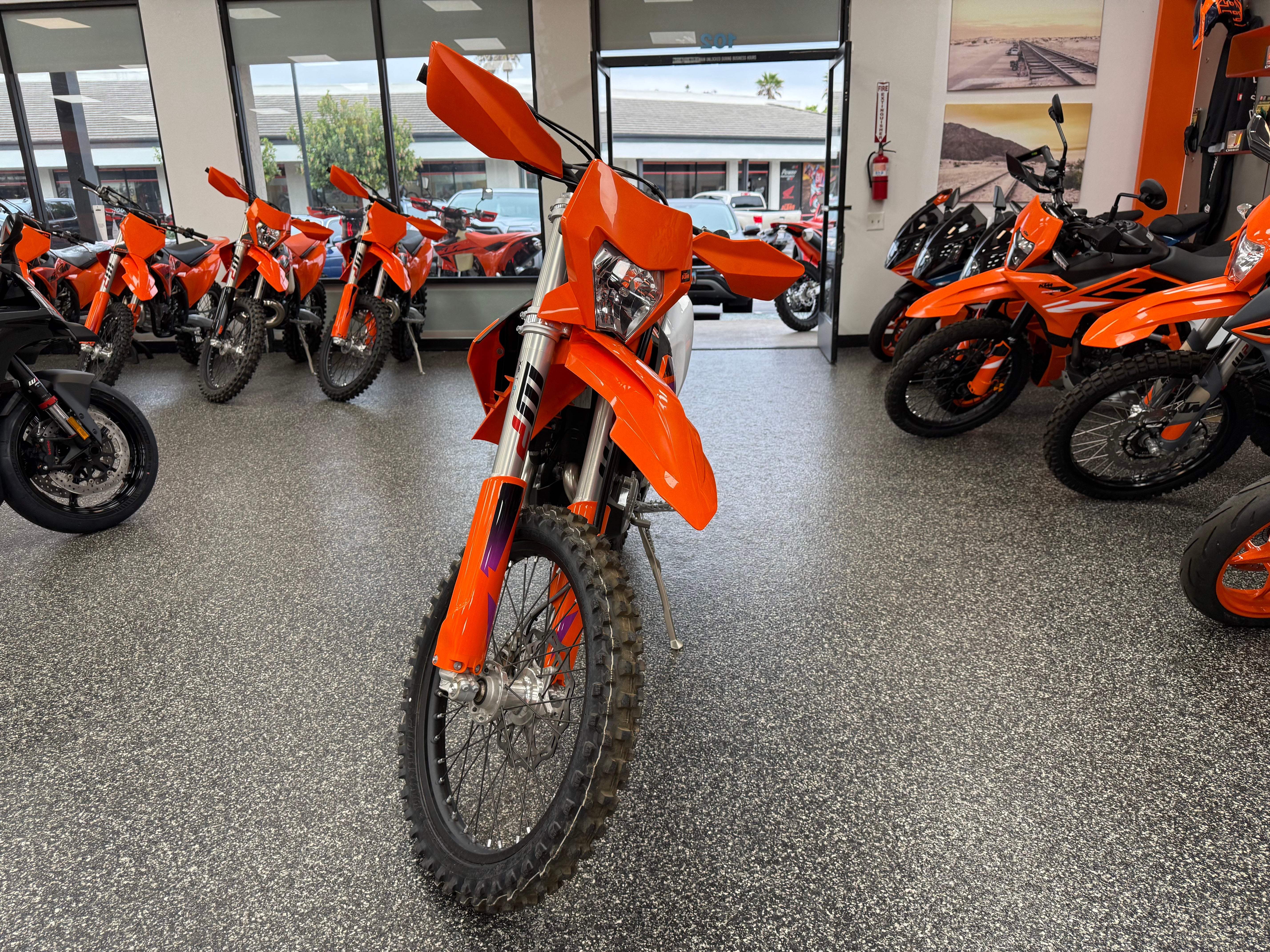 2024 KTM 500 XW-F rear view