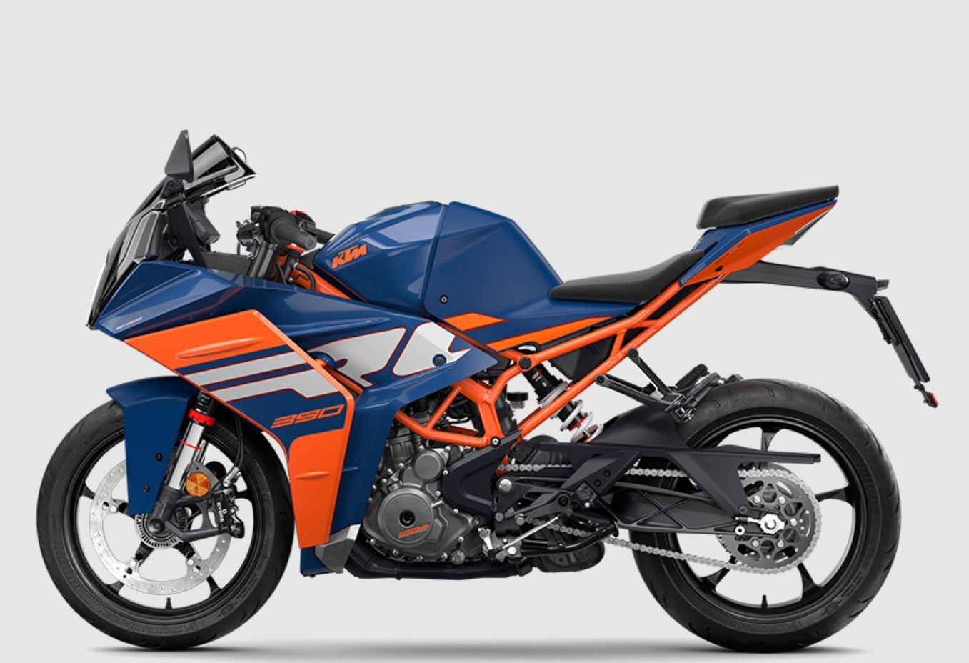 2024 KTM RC 390 side view