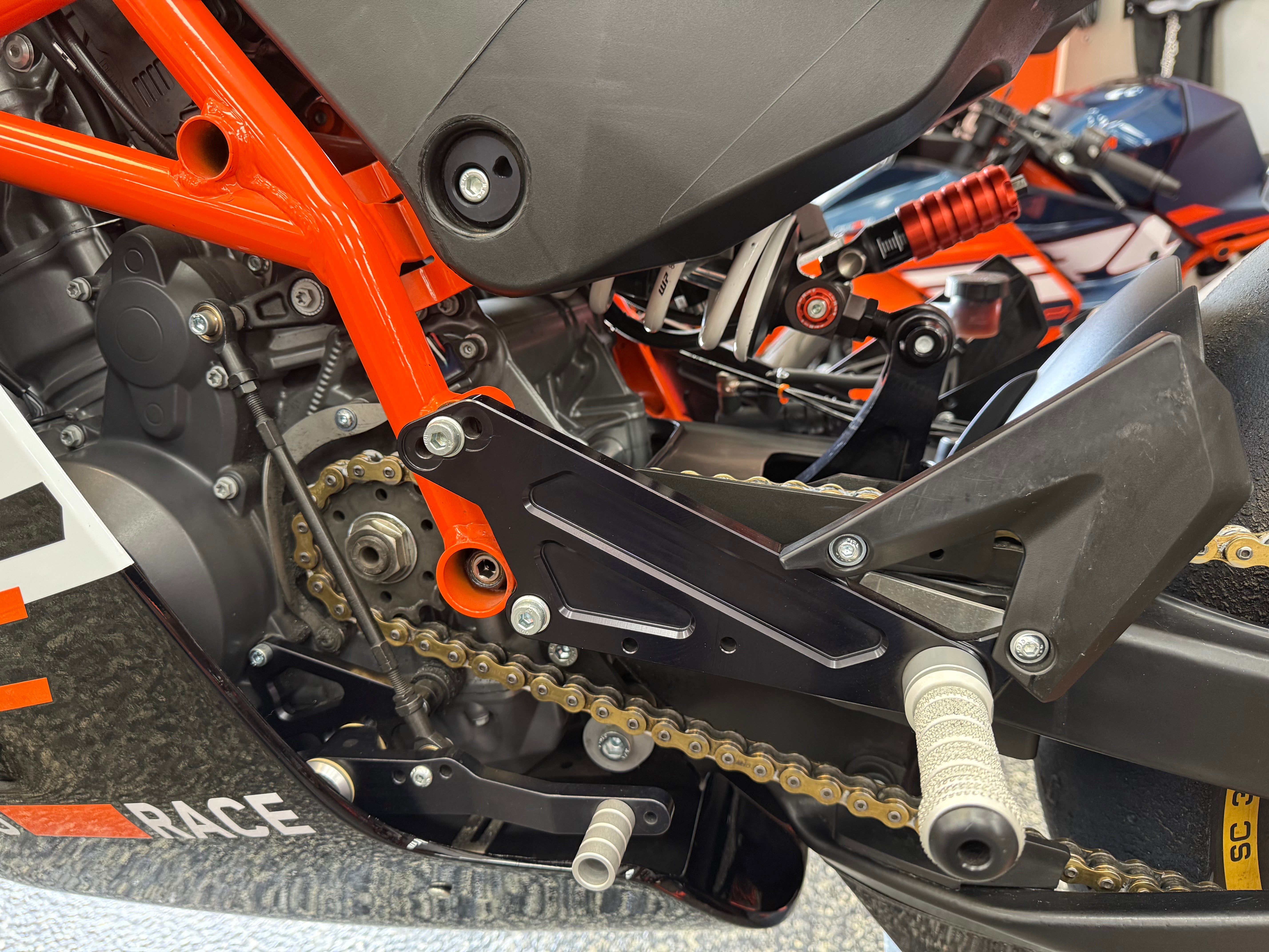 2024 KTM RC 8C front angle