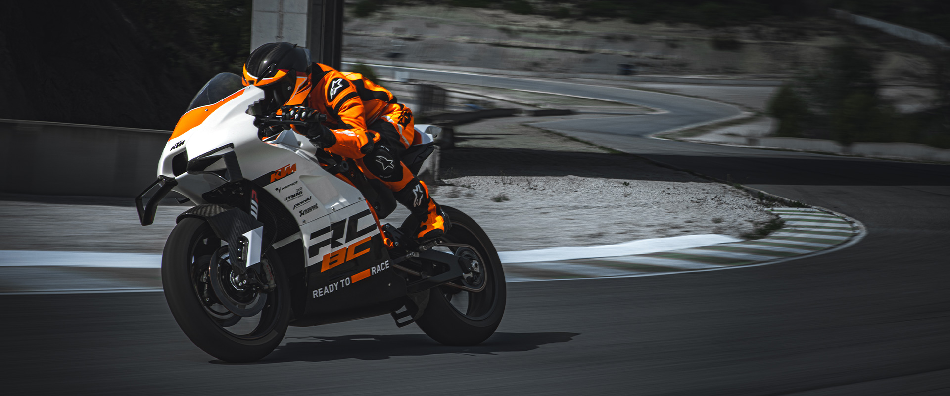 2024 KTM RC 8C detail