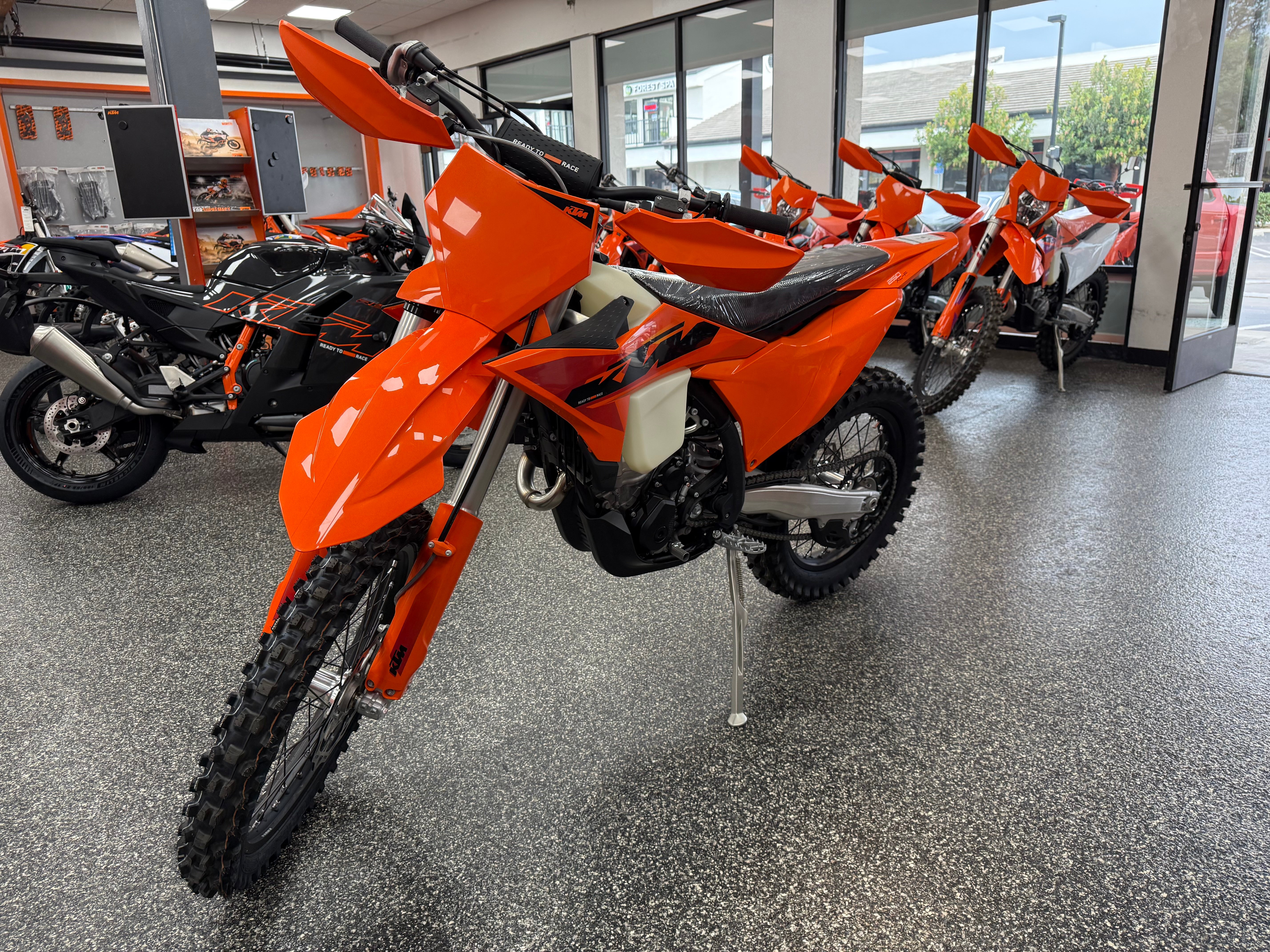 2025 KTM 250 XC-F image