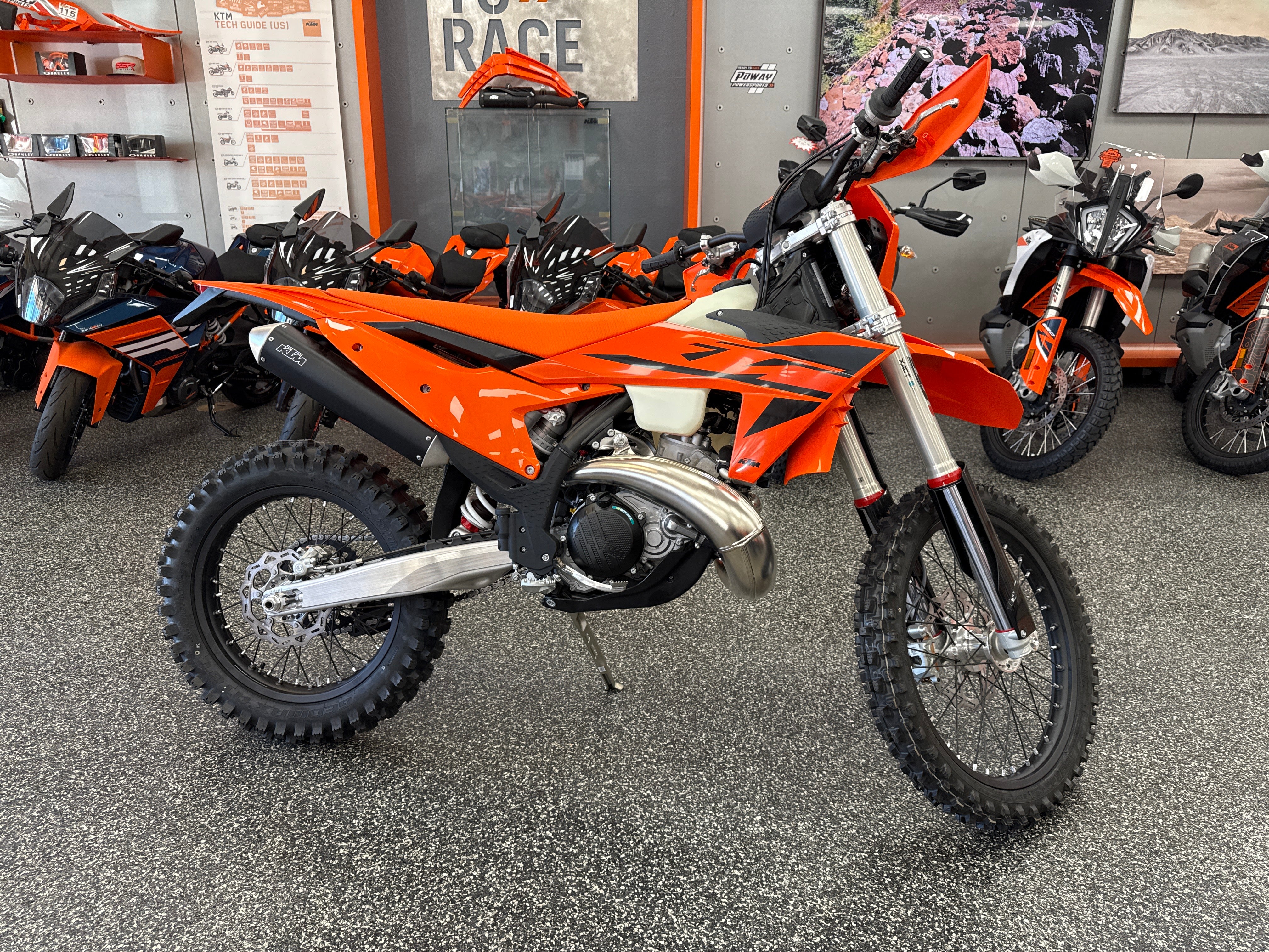 2025 KTM 250 XC-W detail