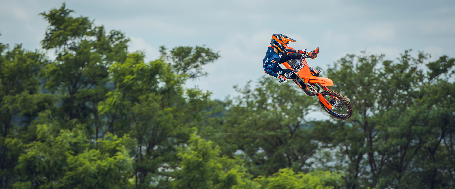 2025 KTM SX 85 19/16 in action
