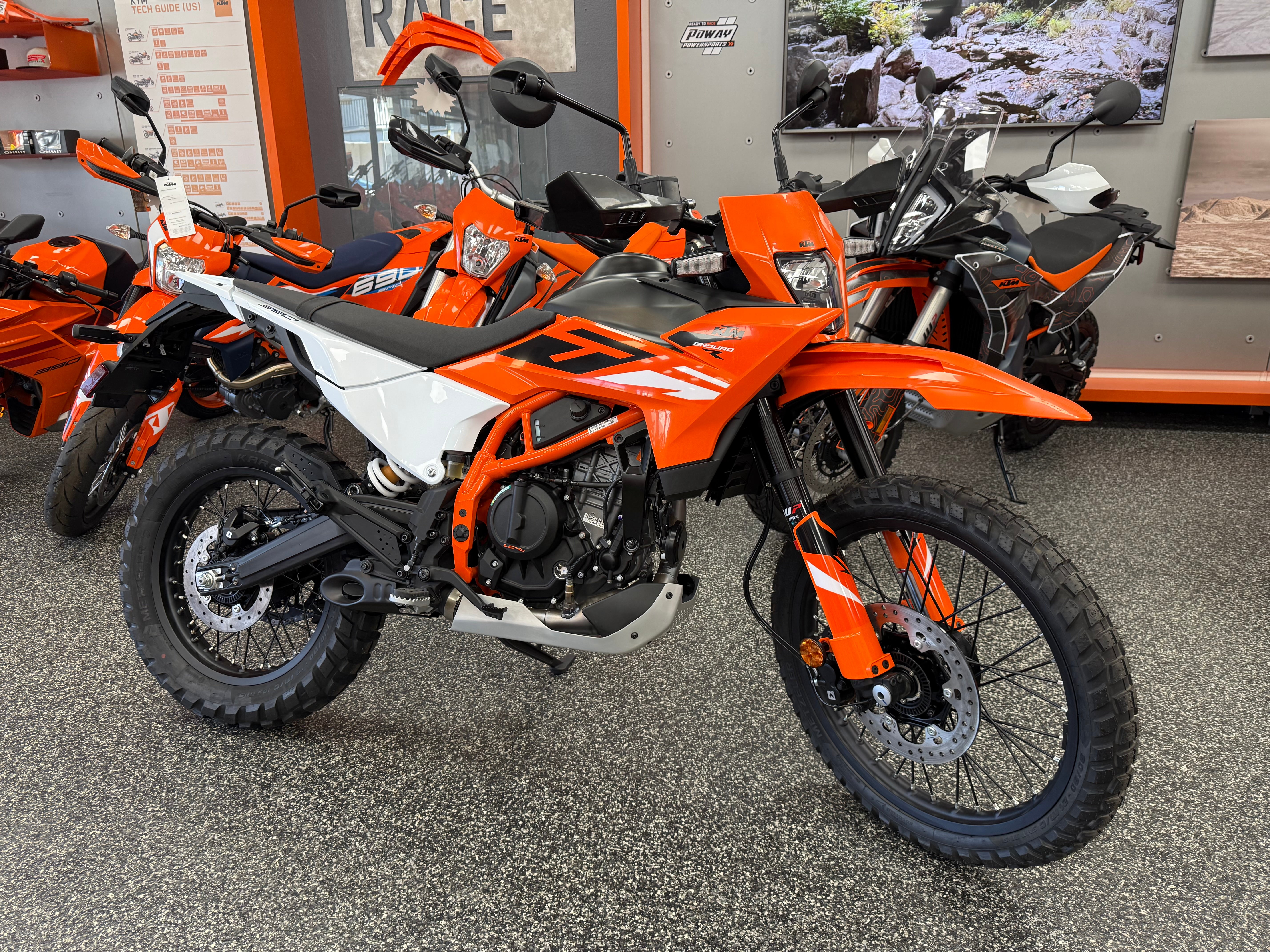 2026 KTM 390 ENDURO R