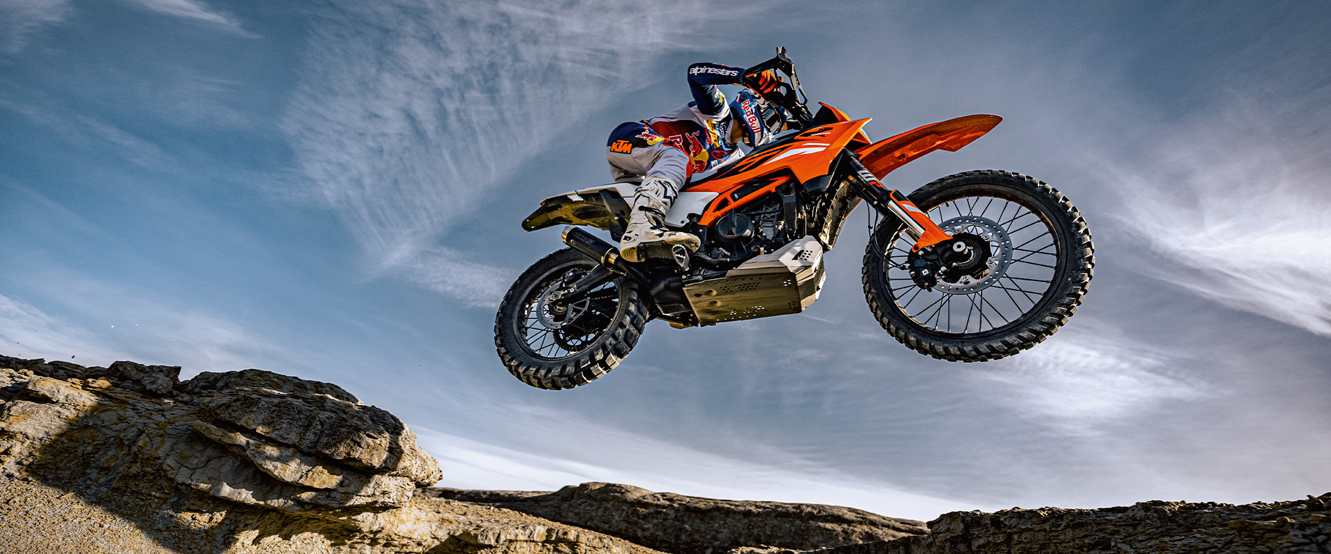 2026 KTM 390 ENDURO R side view