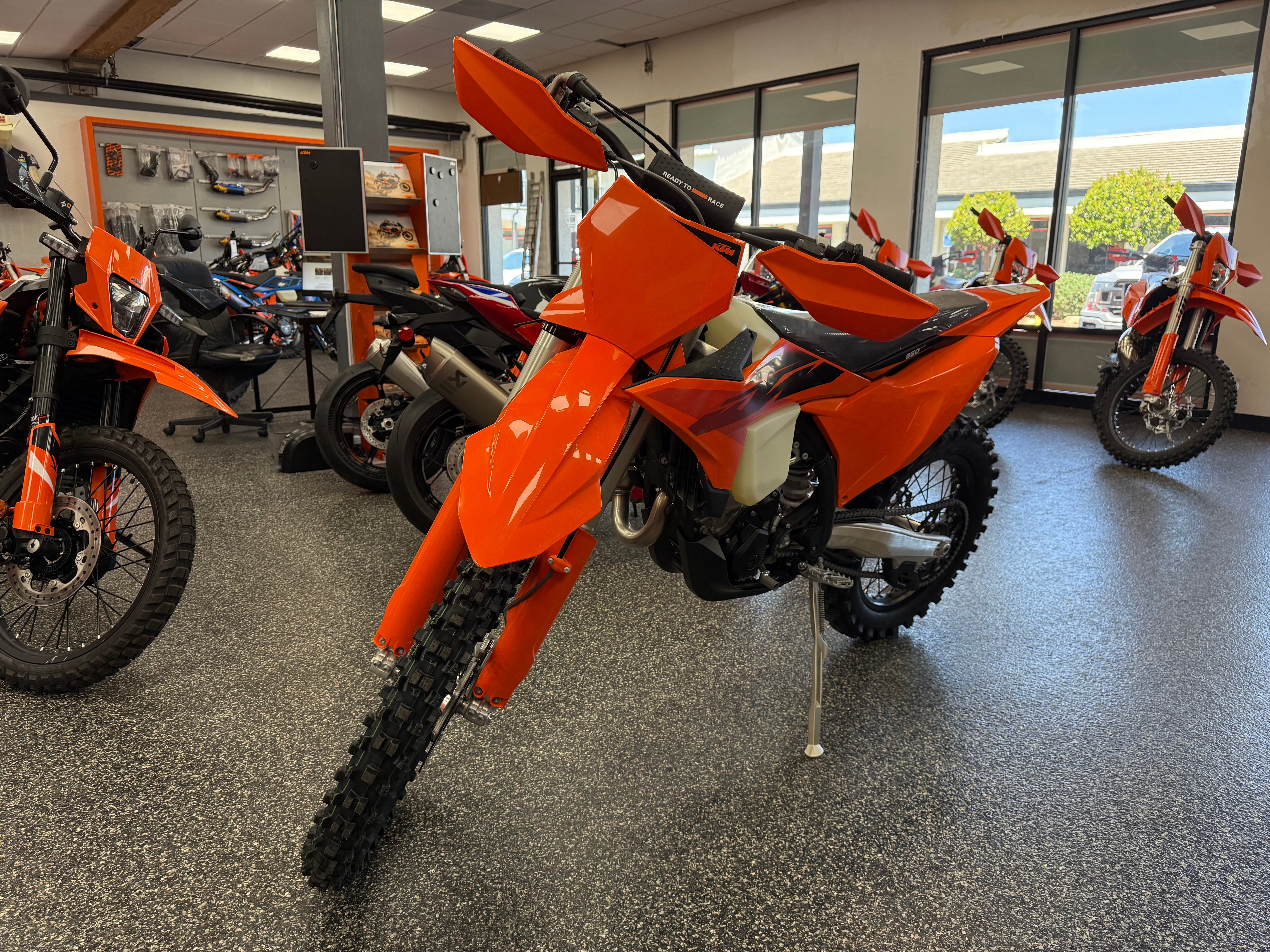 2027 KTM 350 XC-F detail