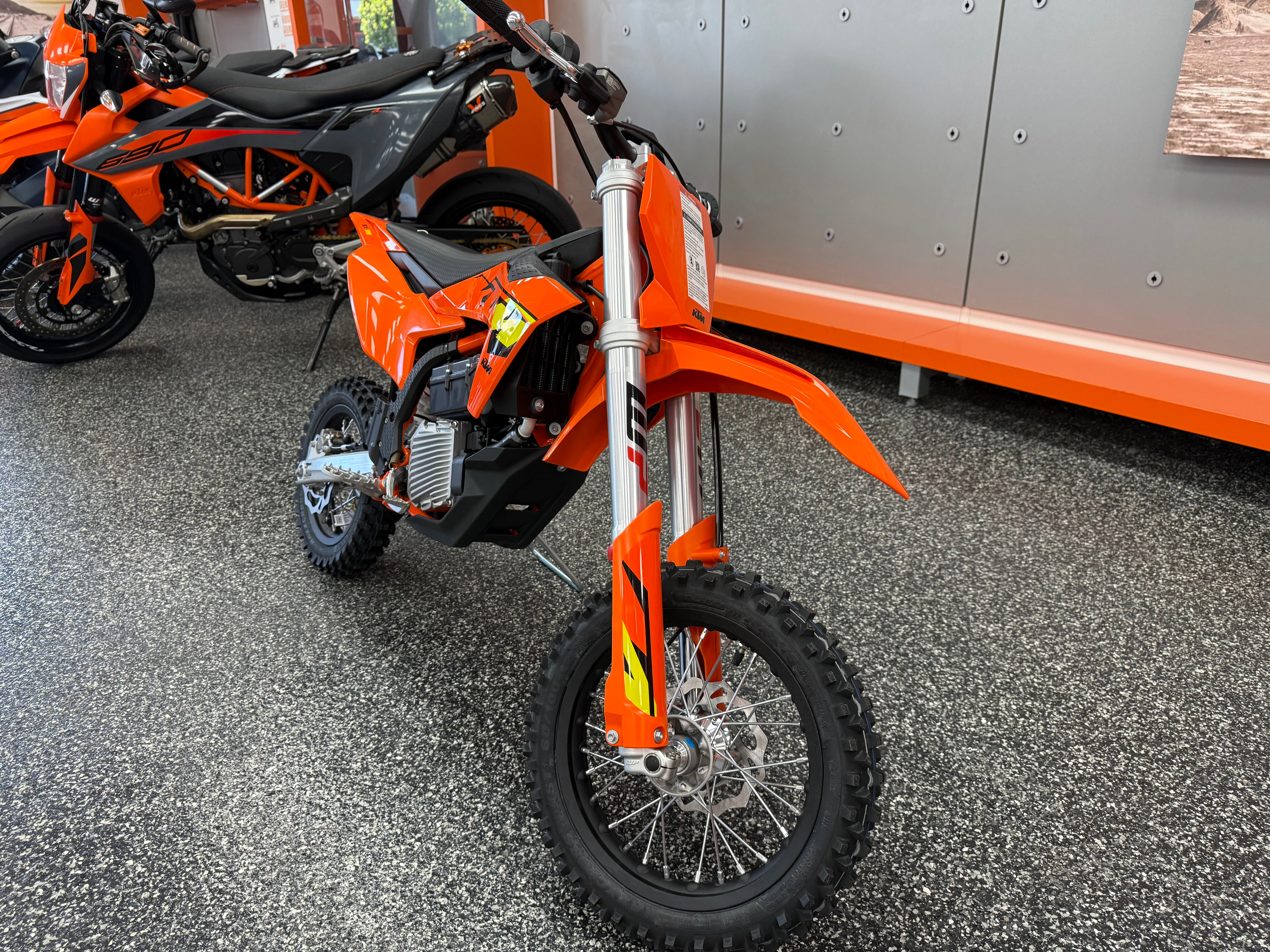 2027 KTM SX-E 5 action and styling